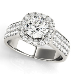 ENGAGEMENT RINGS HALO ROUND