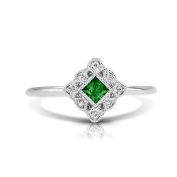 14K W EMERALD & DIAMOND FASHION RING;DIAMOND=1/20 CTTW;EMERALD=1/6 CTTW