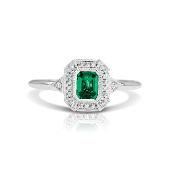 14K W EMERALD & DIAMOND FASHION RING;DIAMOND=1/20 CTTW;EMERALD=1/2 CTTW